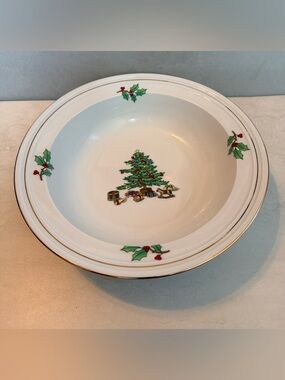 Christmas Tree Place Setting "Holiday Hostess" Serving Bowl 9.5”